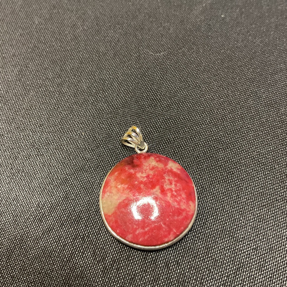 Elegant Red / pink Pendant sterling silver pendant